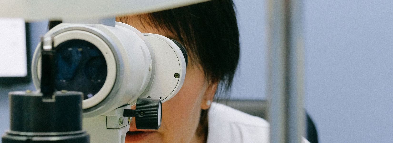 Retina specialists rely on our data entry and reporting services